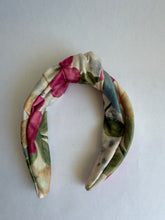 Load image into Gallery viewer, Watercolor Floral Knot Headband