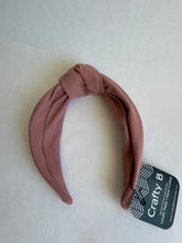 Load image into Gallery viewer, Classic Blush Knot Headband