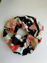 Load image into Gallery viewer, Cottage Garden Scrunchie