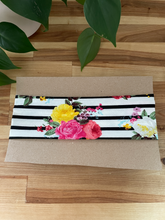 Load image into Gallery viewer, Black Stripe Headband