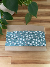 Load image into Gallery viewer, Teal Flower Headband
