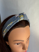 Load image into Gallery viewer, Blue Floral Knot Headband
