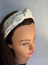 Load image into Gallery viewer, Ivory Floral Knot Headband

