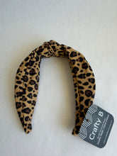 Load image into Gallery viewer, Classic Leopard Knot Headband
