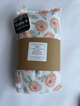 Load image into Gallery viewer, Blush Meadow Flaxseed Neck Wrap – Lavender &amp; Lemongrass
