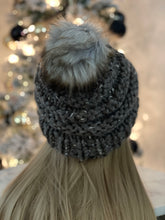 Load image into Gallery viewer, Brown with Specks Pom Hat
